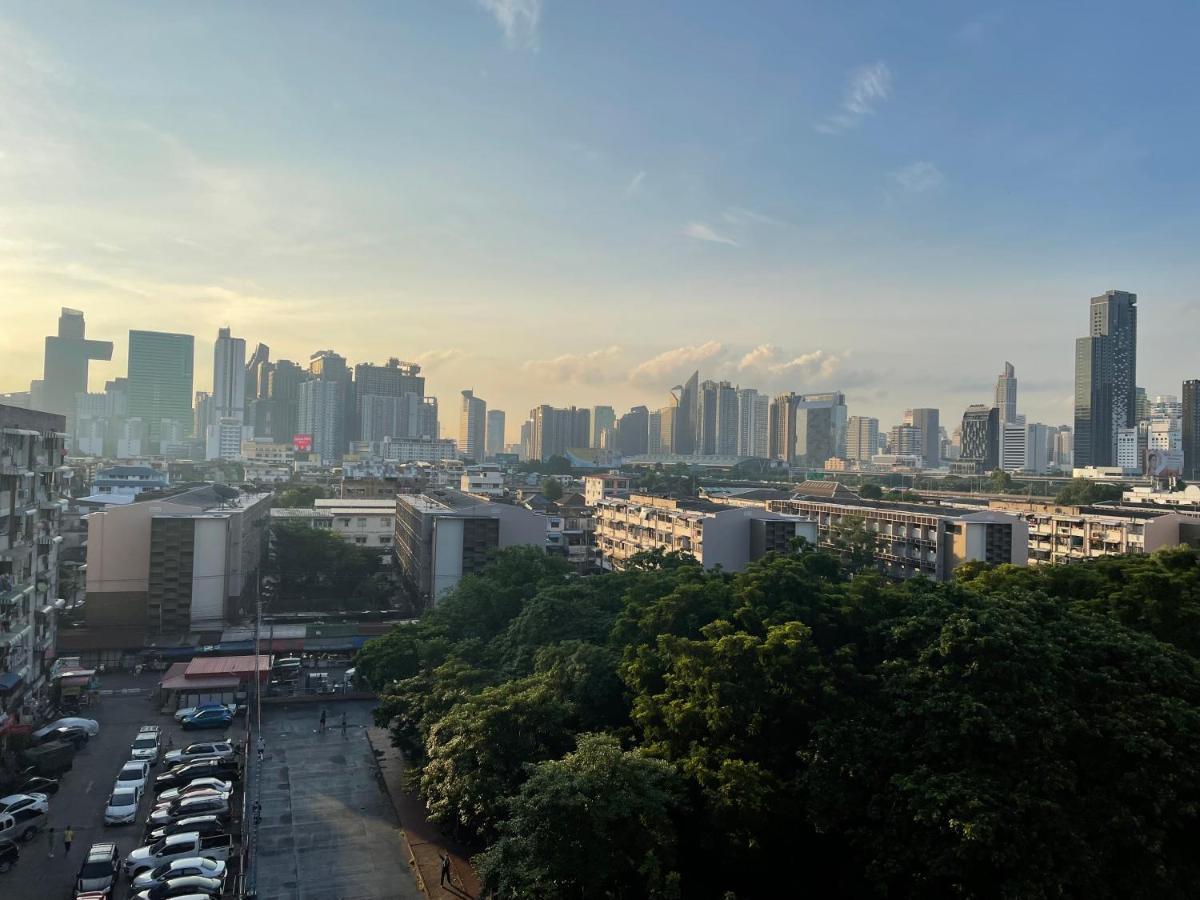 Apartment A4 Dindaeng Bangkok Esterno foto
